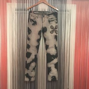 GUESS woman’s Skinny Jeans